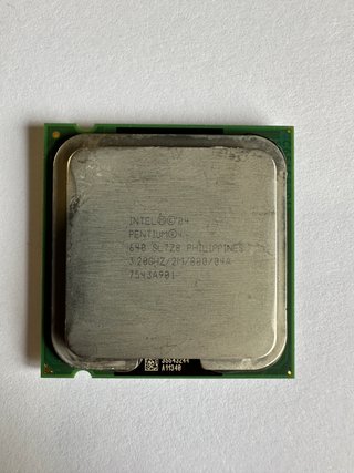 Intel Pentium 4 3.20 GHz SL7Z8