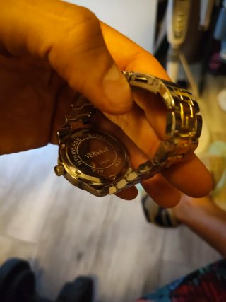 Reloj Versace Hombre Negro y Dorado