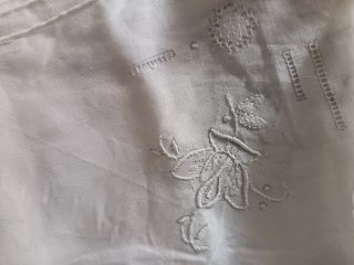 Lote de pañuelos bordados