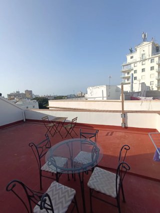Alquiler de temporada piso ático Cádiz