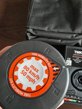 Kit antipinchazos BMW original nuevo sin estrenae