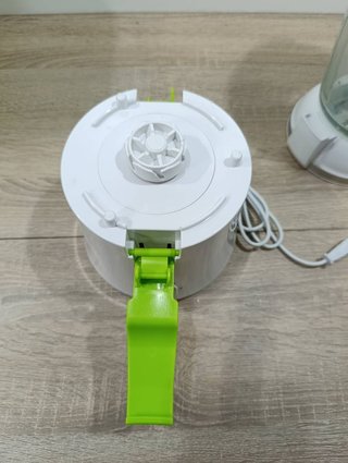 LICUADORA Y BATIDORA VASO 2 en 1