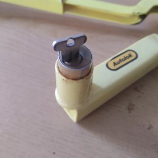 Candado antirrobo para coche Autolok