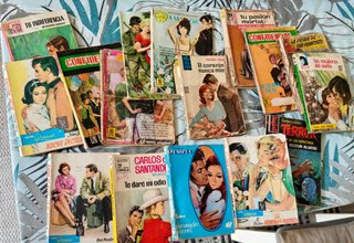 Lote de novelas antiguas del Oeste y románticas.