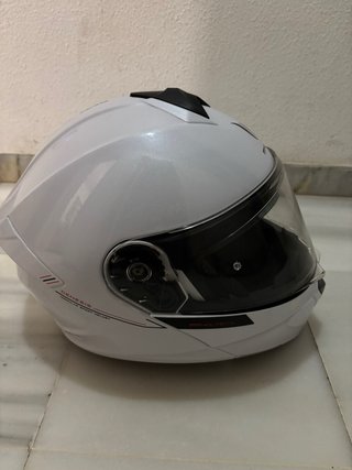 Casco modular de moto MT Helmets blanco, talla M.