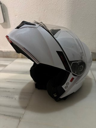Casco modular de moto MT Helmets blanco, talla M.