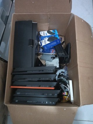 Lote 5 PS4 Slim + accesorios