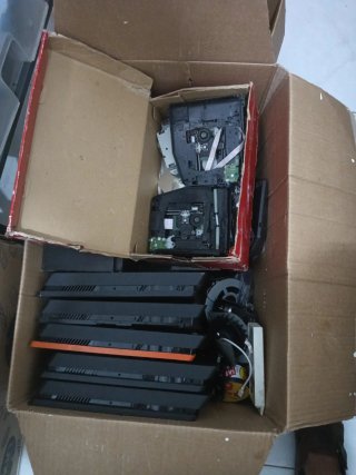 Lote 5 PS4 Slim + accesorios