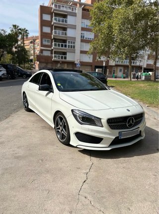 Mercedes-Benz CLA 220CDI AMG