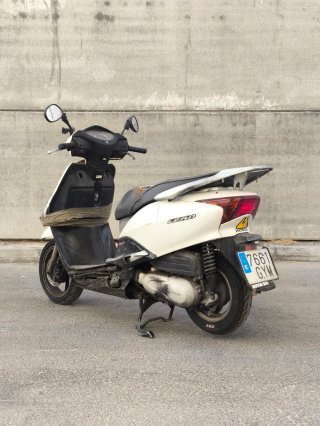 Honda Lead 110 2010 Scooter 74.380 km