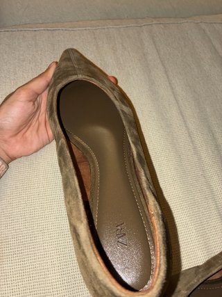 Zapatos Zara ante verde oliva