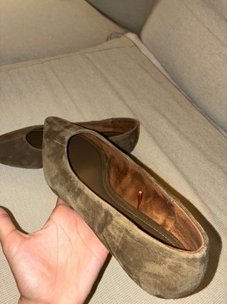 Zapatos Zara ante verde oliva