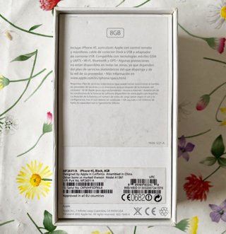 Caja original iPhone 4S + extras