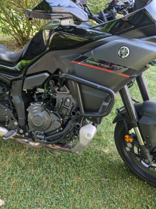Yamaha Tracer Negra