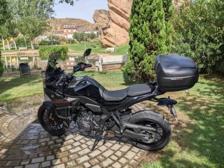Yamaha Tracer Negra