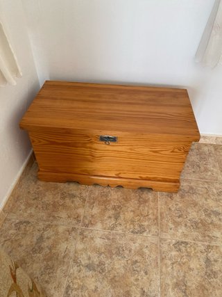 Conjunto Sofás y Mesa Centro Madera