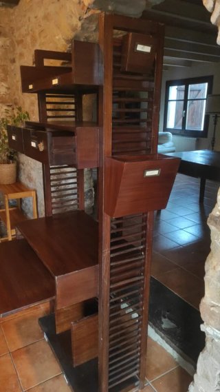 Mueble escritorio madera rústico