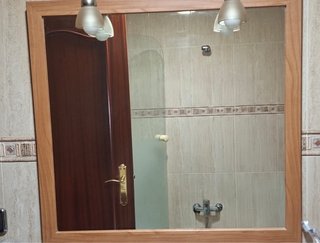 Espejo de baño madera con focos