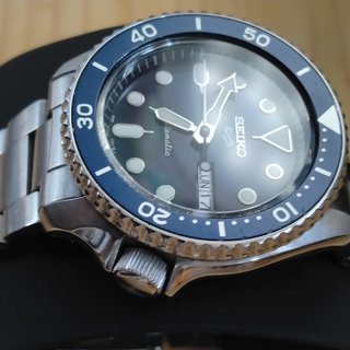 Reloj Seiko 5 Sport, 4R36, venta en persona.