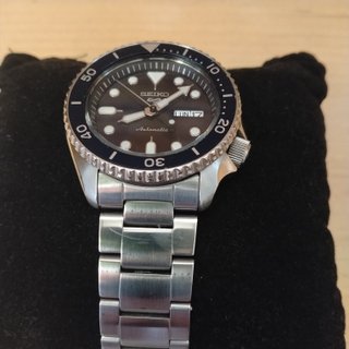 Reloj Seiko 5 Sport, 4R36, venta en persona.