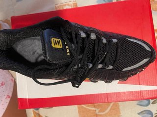 Nike Shox Nuevas Negro/Dorado