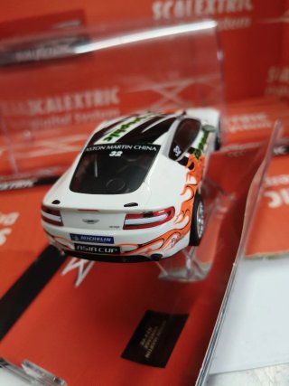 Scalextric Aston Martin Vantage Digital System