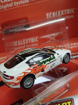 Scalextric Aston Martin Vantage Digital System