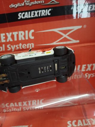 Scalextric Aston Martin Vantage Digital System