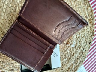 Cartera de piel hombre