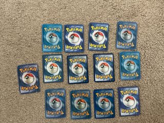 Cartas Pokémon: Voltorb, Gardevoir, Sceptile, Venu