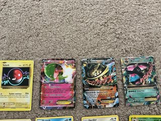 Cartas Pokémon: Voltorb, Gardevoir, Sceptile, Venu