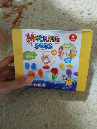 Huevos de encajar para niños