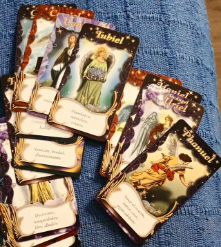 Baraja de los Ángeles Tikal - 40 cartas + libro