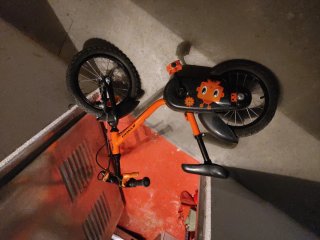 Bicicleta infantil Btwin naranja