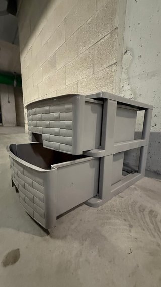 Cajonera de plástico gris
