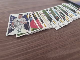 Cromos Liga Este 26-27 a elegir