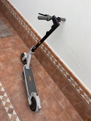 Patinete Eléctrico Segway-Ninebot Max G30LE II