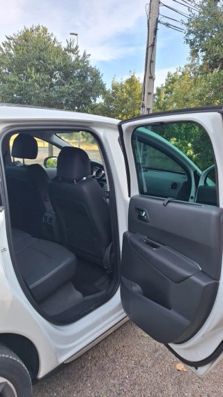 Peugeot 3008 HDI 150 cv