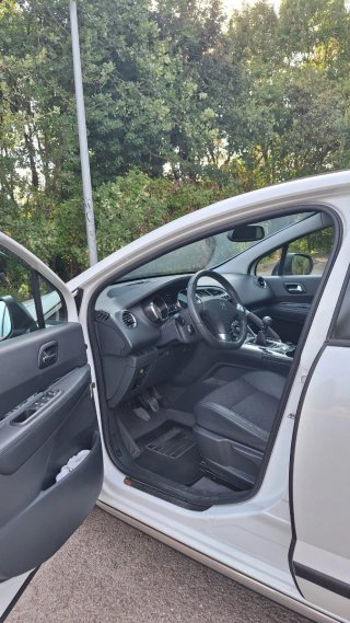 Peugeot 3008 HDI 150 cv