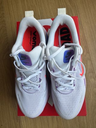 Zapatillas Nike Running ZoomX Morado Blanco