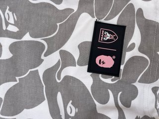 Camiseta Miami x Bape