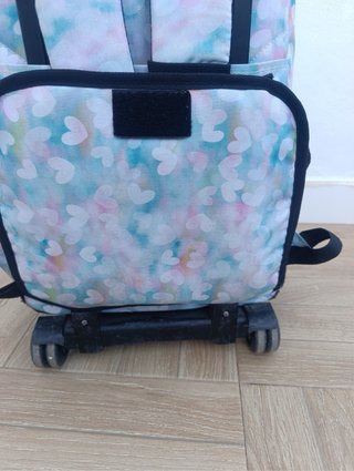 Mochila Totto con estampado de corazones