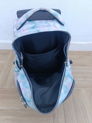 Mochila Totto con estampado de corazones