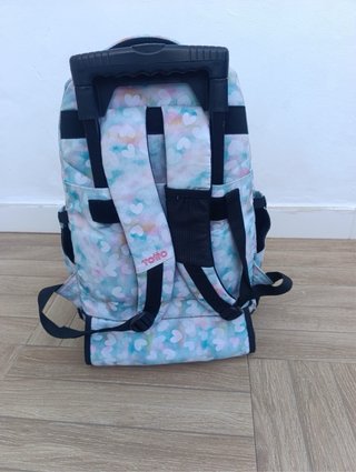 Mochila Totto con estampado de corazones
