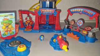 Superthings training tower Torre de Entrenamiento