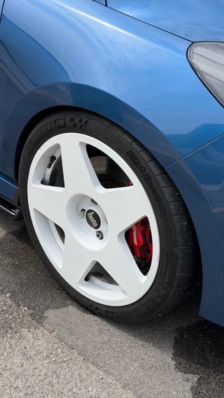 Llantas Bola B10