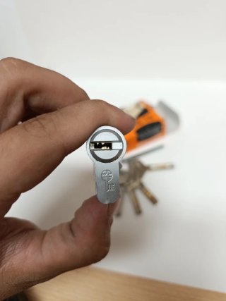 Cilindro de seguridad Ezcurra DS-15