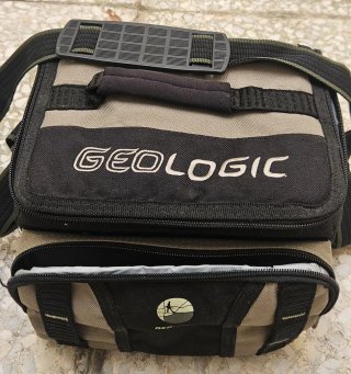 Kit Pesca Rapala Señuelos y Bolsa