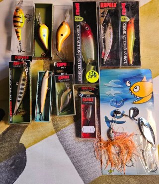 Kit Pesca Rapala Señuelos y Bolsa
