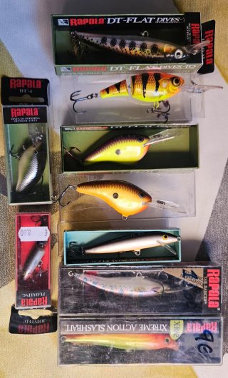Kit Pesca Rapala Señuelos y Bolsa
